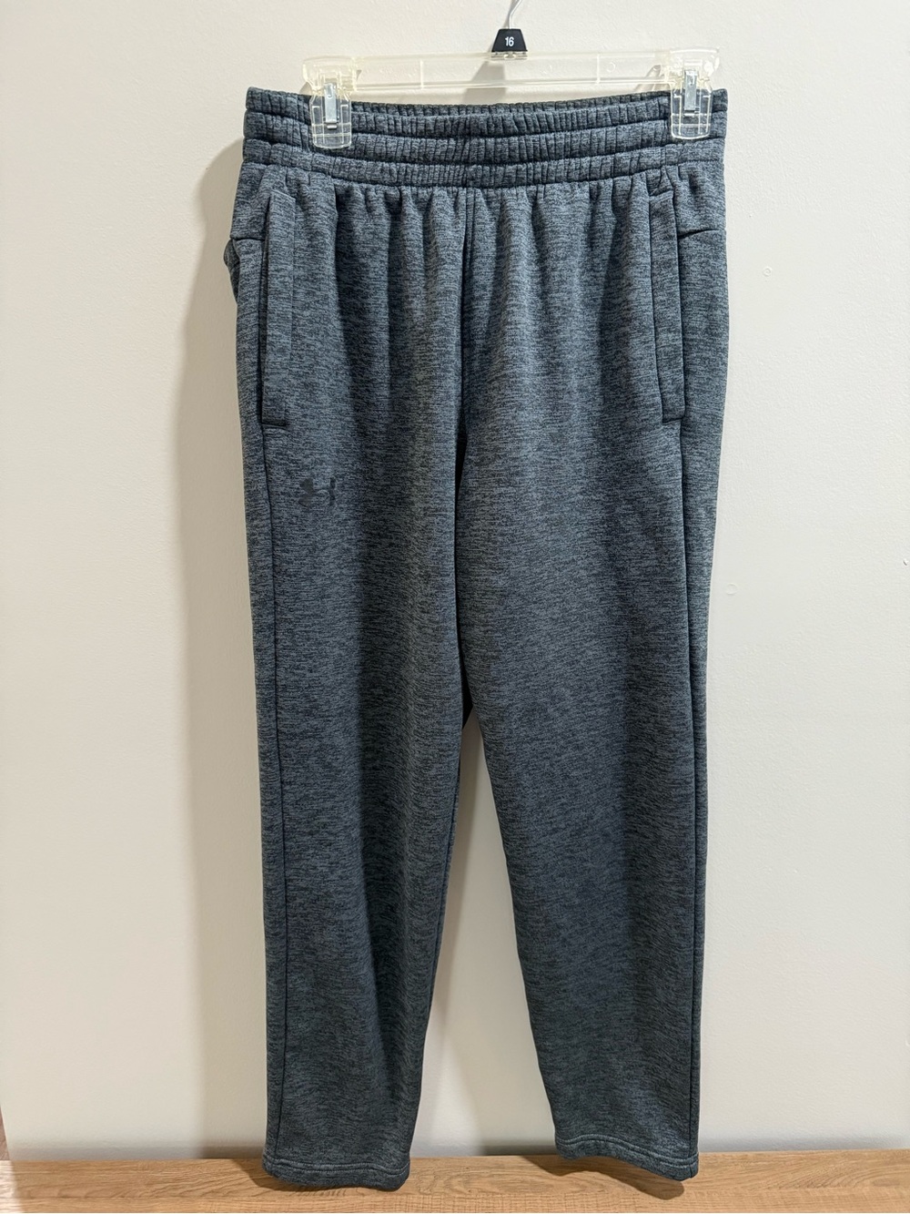 Under Armour Men's Dark Gray Heather Jogger Sweatpants